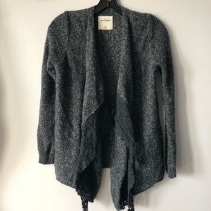 Abercrombie kids Gray cardigan